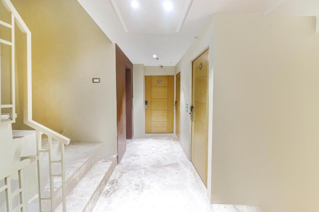 Hotel Bricks, Karol Bagh, New Delhi Екстериор снимка