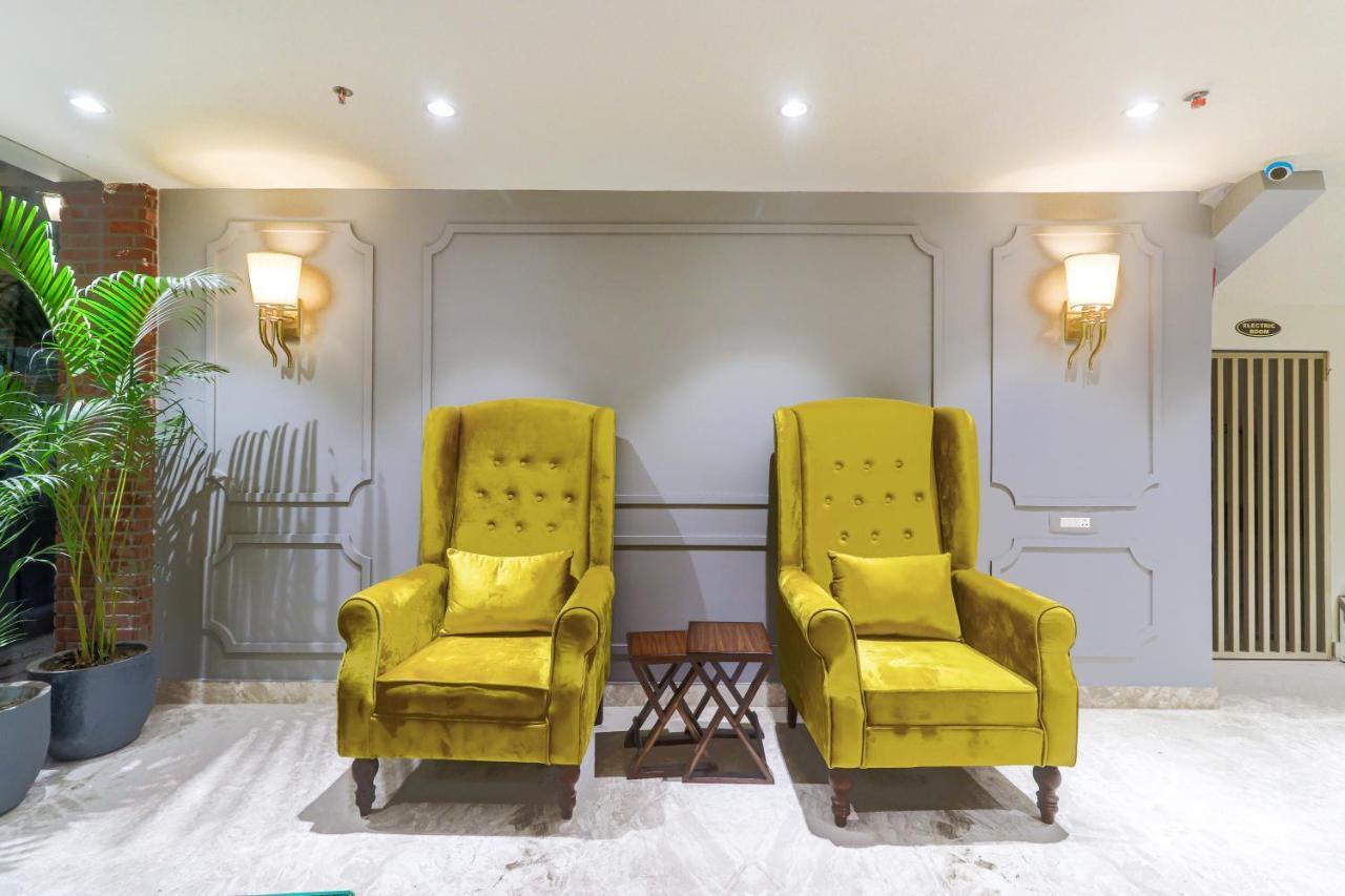 Hotel Bricks, Karol Bagh, New Delhi Екстериор снимка